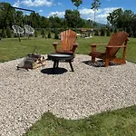Honey Glamping With Jacuzzi *