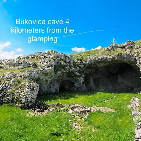 Honey Glamping With Jacuzzi * Томиславград