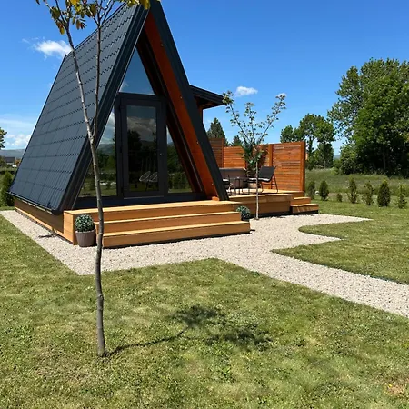 Chalet Honey Glamping With Jacuzzi