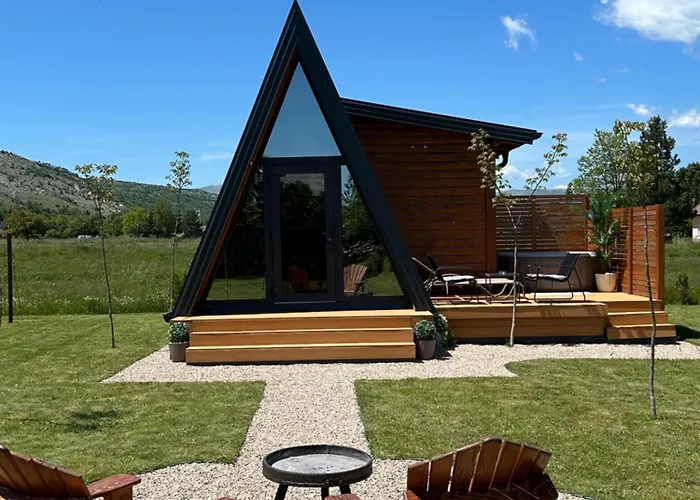 شاليه Honey Glamping With Jacuzzi *